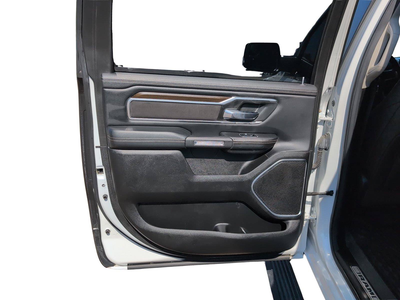 Used 2022 RAM 1500 Laramie w/ Laramie Southwest Edition AWD/4WD image 12