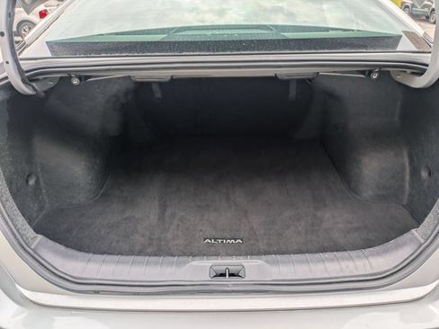 Used 2025 Nissan Altima 2.5 SR FWD image 28
