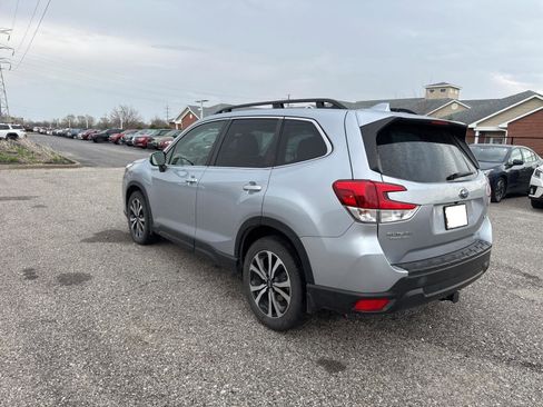 Used 2023 Subaru Forester Limited image 14