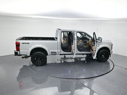 New 2025 Ford F250 XLT w/ Black Appearance Package image 41