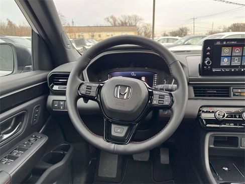 New 2025 Honda Pilot Black Edition image 11
