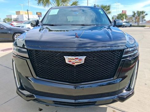 Used 2023 Cadillac Escalade Sport w/ Touring Package image 2