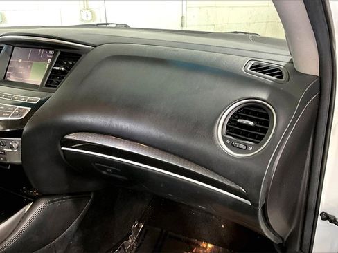 Certified 2017 INFINITI QX60 Base w/ Premium Plus Package image 27