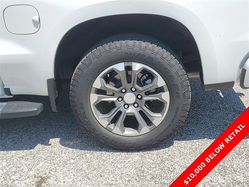 Used 2024 Chevrolet Silverado 1500 High Country image 8