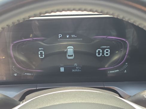 Certified 2024 Kia Telluride LX FWD image 32