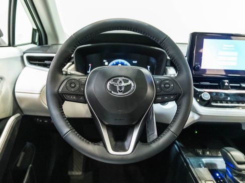 New 2026 Toyota Corolla Cross LE AWD/4WD image 16