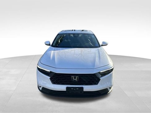 Used 2023 Honda Accord EX image 8
