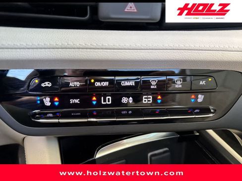 Certified 2023 Buick Envision Avenir AWD/4WD image 19