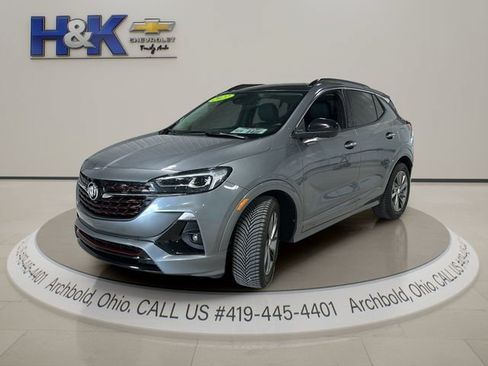 Used 2022 Buick Encore GX Essence w/ Advanced Technology Package FWD image 3