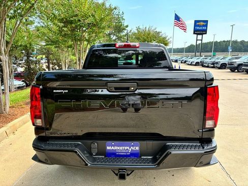 New 2026 Chevrolet Colorado Trail Boss AWD/4WD image 10