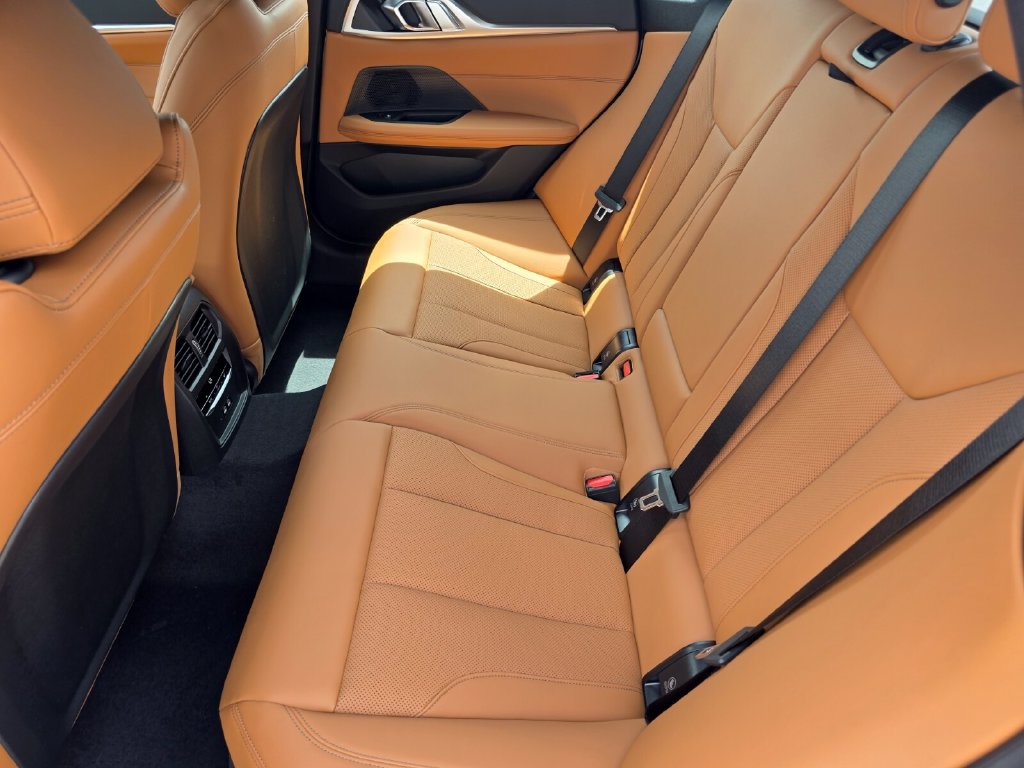 New 2026 BMW 430i w/ Parking Assistance Package RWD image 12
