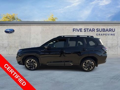 Used 2025 Subaru Forester Limited image 5