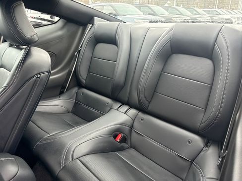 Used 2025 Ford Mustang GT Premium image 19