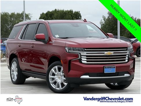 Used 2024 Chevrolet Tahoe High Country AWD/4WD image 2