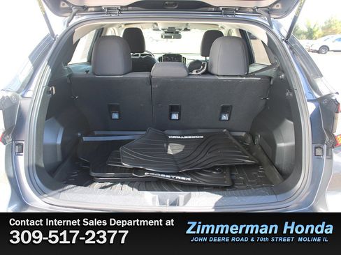 Used 2024 Subaru Crosstrek 2.0i Premium image 6