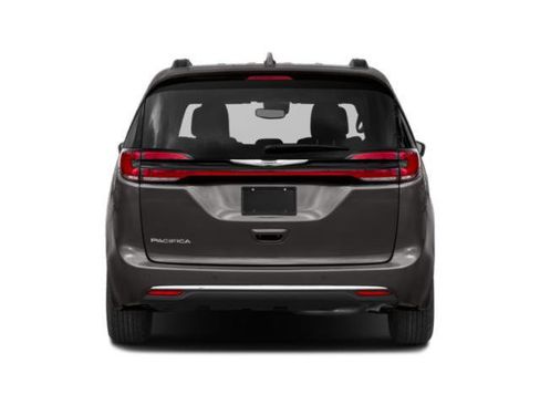 Certified 2022 Chrysler Pacifica Touring-L image 5