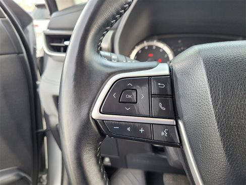 Certified 2024 Toyota Highlander LE image 22