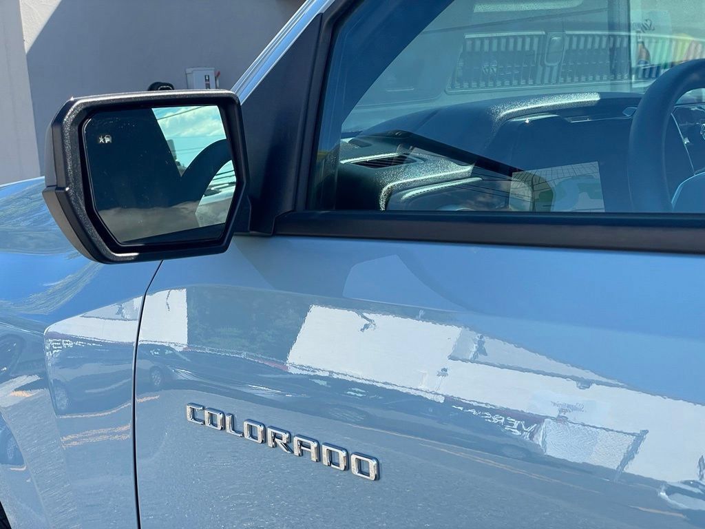 Used 2026 Chevrolet Colorado LT AWD/4WD image 23