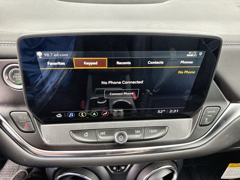 New 2026 Chevrolet Blazer LT w/ Sound & Technology Package AWD/4WD image 29