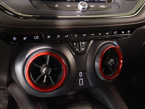 Used 2019 Chevrolet Blazer RS AWD/4WD image 7