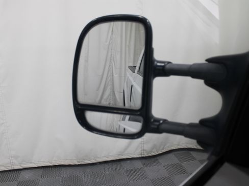 Used 2001 Ford F250 Lariat image 11