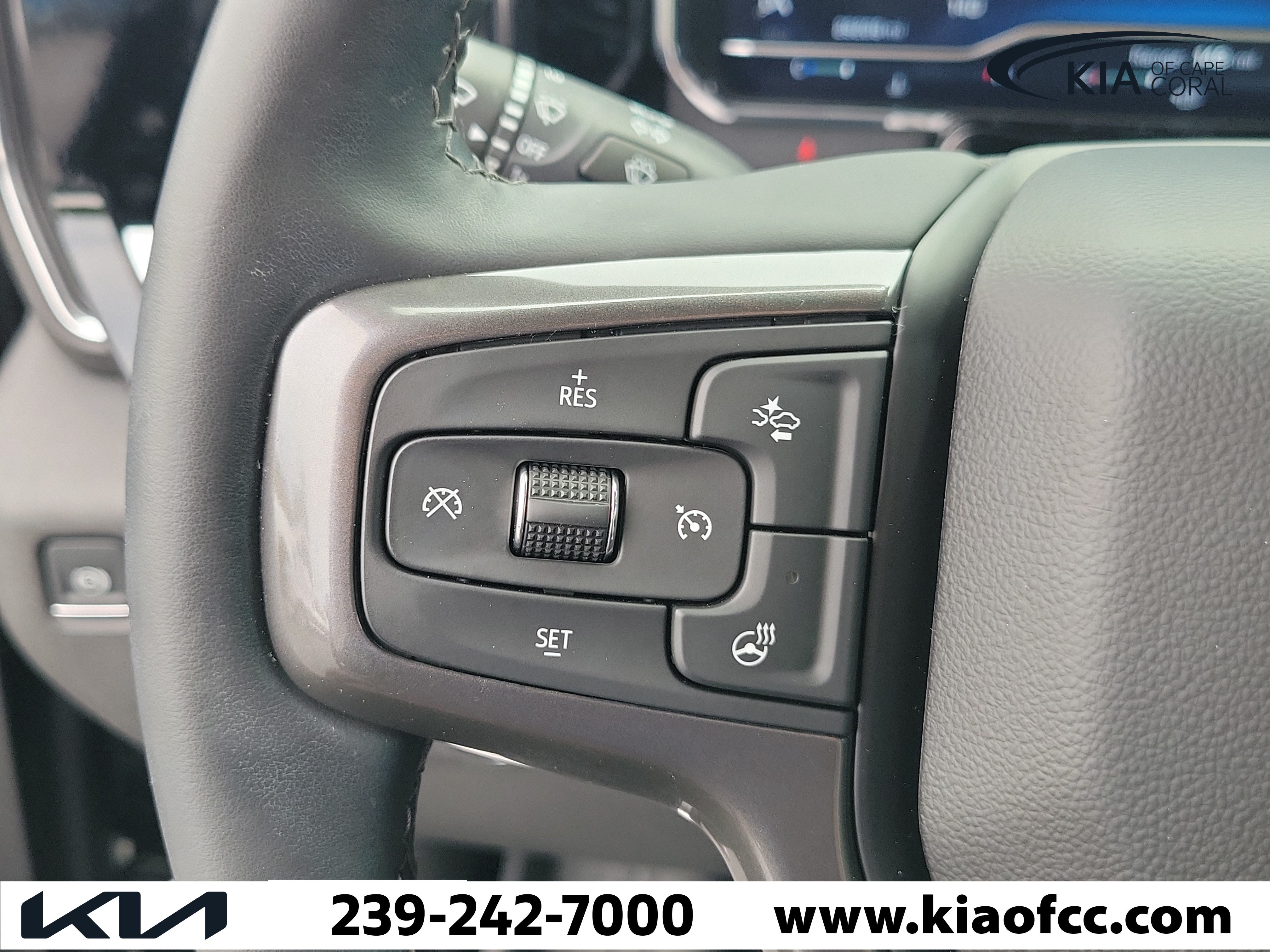 Used 2025 Chevrolet Silverado 2500 High Country w/ Midnight Edition AWD/4WD image 24