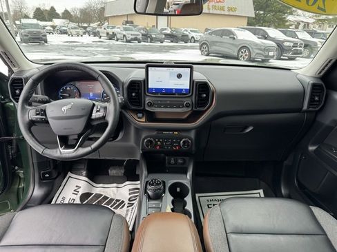 Used 2023 Ford Bronco Sport Outer Banks w/ Tech Package image 3