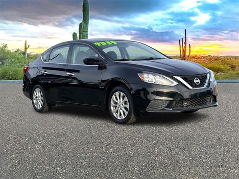 Used 2019 Nissan Sentra SV image 2