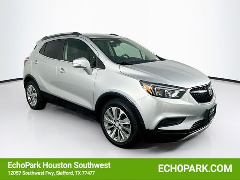Used 2018 Buick Encore Preferred FWD image 1