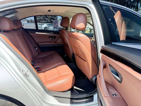 Used 2014 BMW 528i Sedan RWD image 12