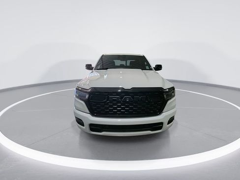 New 2026 RAM 1500 4x4 Crew Cab image 3