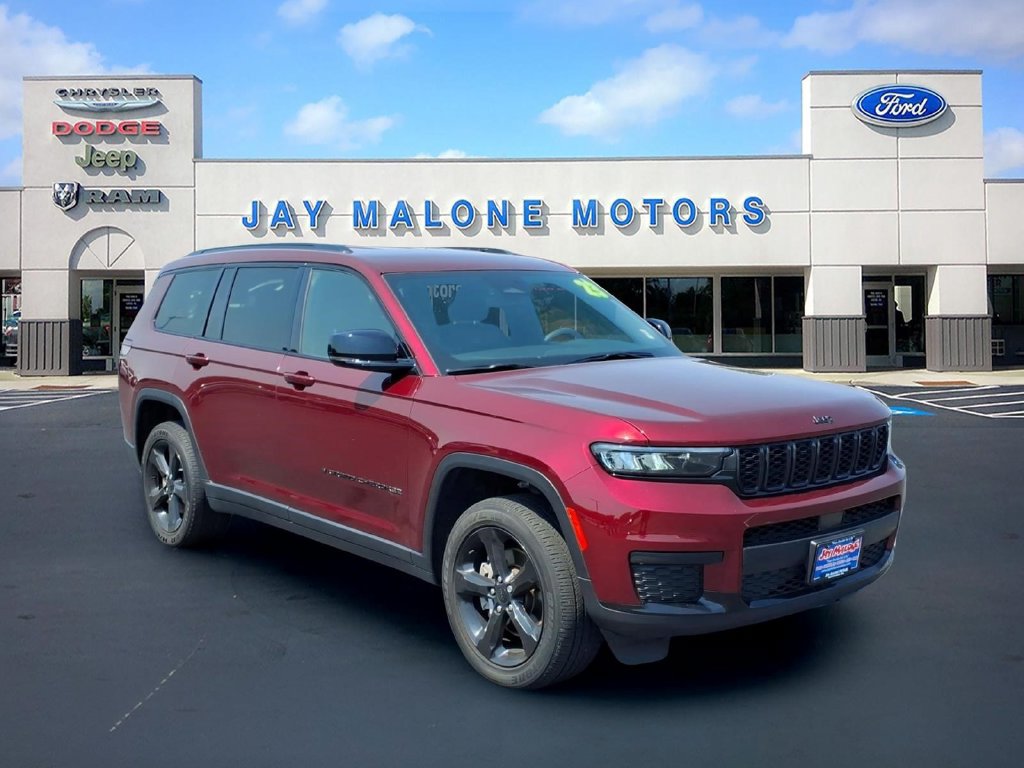 Used 2023 Jeep Grand Cherokee L Laredo AWD/4WD image 9