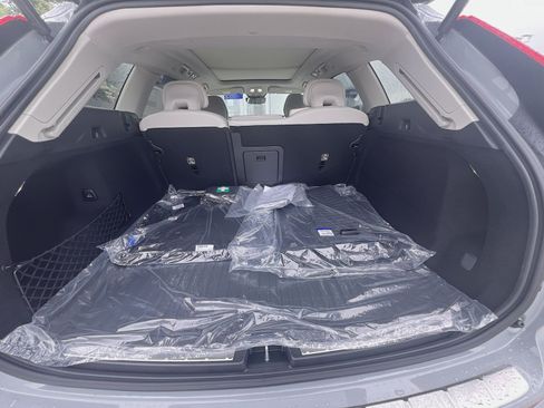 New 2026 Volvo XC60 B5 Ultra w/ Protection Package Premier AWD/4WD image 26