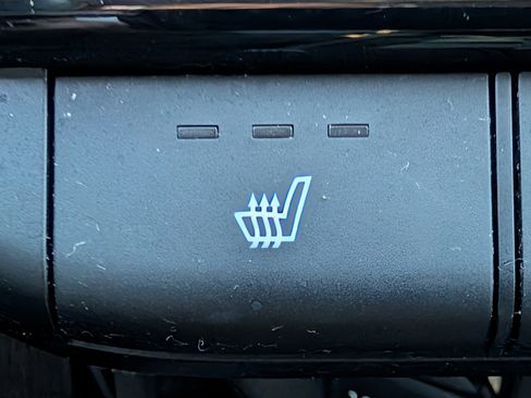 Used 2024 Hyundai Elantra SEL w/ Convenience Package image 18