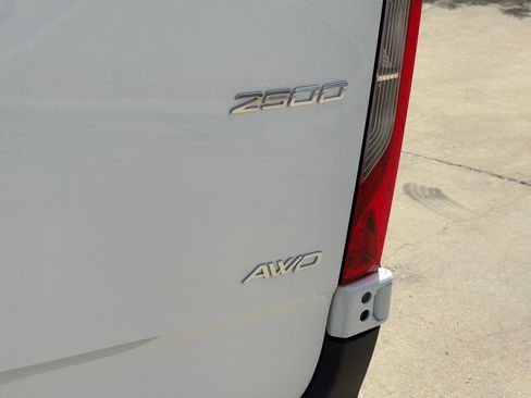 Used 2025 Mercedes-Benz Sprinter 2500 image 9