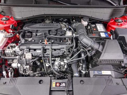 Certified 2025 Hyundai Kona Limited FWD image 28