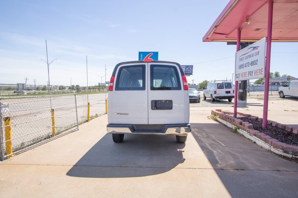 Used 2019 Chevrolet Express 2500 w/ Driver Convenience Package RWD image 5