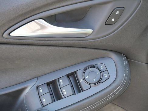 New 2026 Buick Encore GX Preferred w/ Advanced Technology Package AWD/4WD image 39