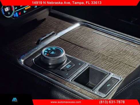 Used 2019 Ford Expedition Max Limited RWD image 24