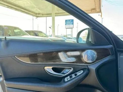 Used 2015 Mercedes-Benz C 300 4MATIC Sedan image 20