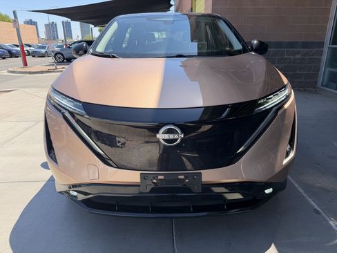 Used 2023 Nissan Ariya FWD image 10