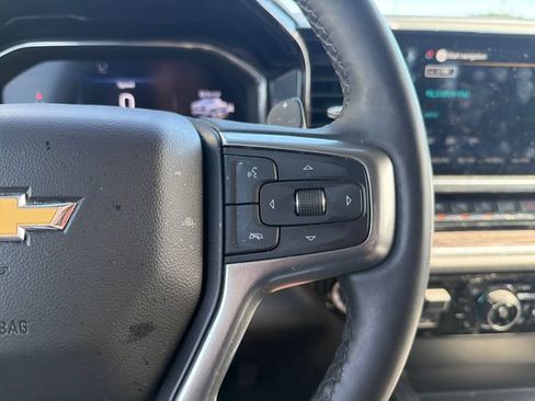 Used 2025 Chevrolet Silverado 1500 LTZ w/ LTZ Premium Package AWD/4WD image 17