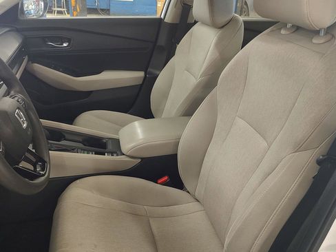 Used 2023 Honda Accord EX image 2