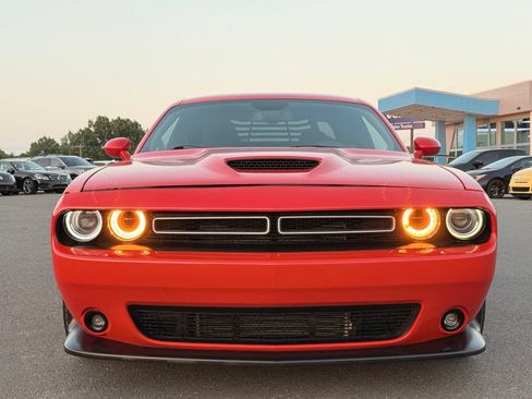 Used 2022 Dodge Challenger GT RWD image 7