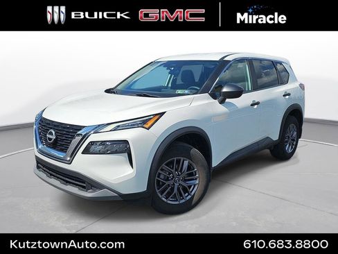 Used 2023 Nissan Rogue S AWD/4WD image 1