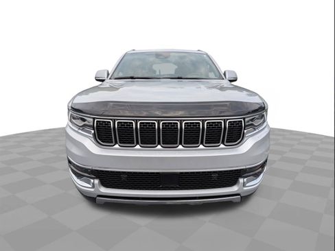 Used 2022 Jeep Wagoneer Series III w/ Premium Group I RWD image 9