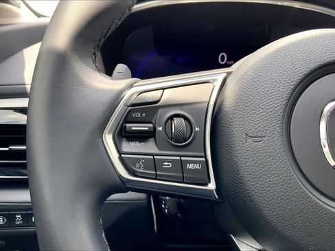 Certified 2026 Acura MDX FWD w/ Technology Package image 22