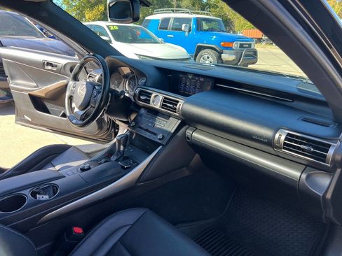 Used 2015 Lexus IS 250 AWD image 19