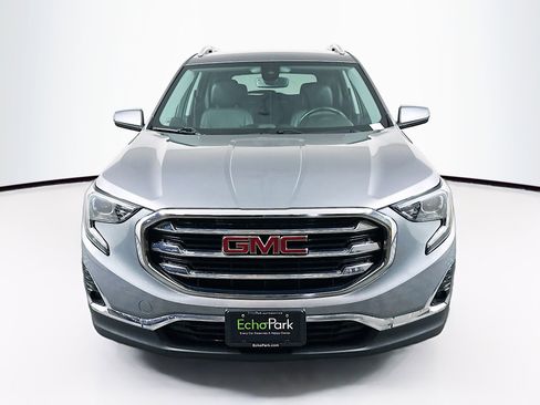 Used 2018 GMC Terrain SLT w/ Preferred Package image 2