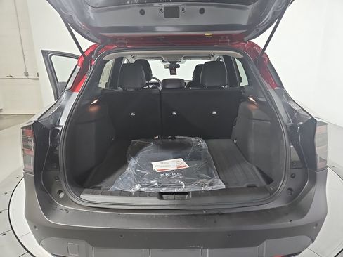 New 2026 Nissan Kicks SR w/ SR Premium Package AWD/4WD image 22